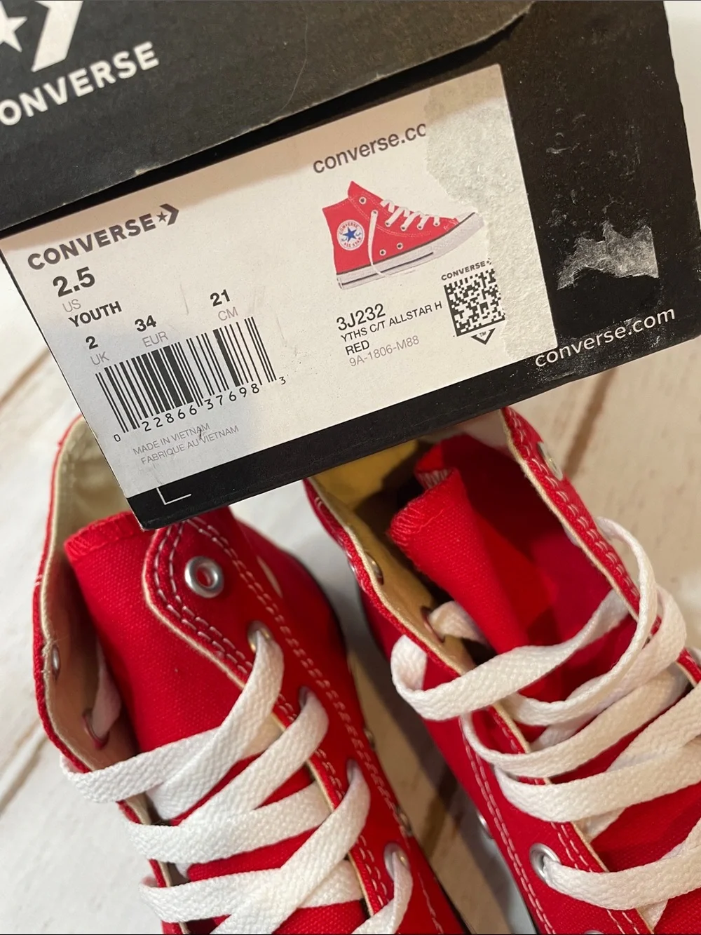 NEW Converse Kids Youth 2.5 Red Canvas High Top Chuck Taylor Sneakers Classic